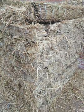 點擊查看詳細信息<br>標題：鐵路專用草支墊設備、草棒15854621686 閱讀次數(shù)：2167