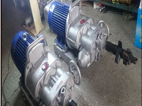 點(diǎn)擊查看詳細(xì)信息<br>標(biāo)題：巖石電鉆 閱讀次數(shù)：2183