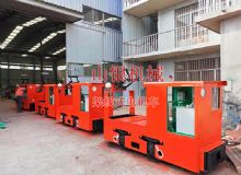 點擊查看詳細信息<br>標題：架線式電機車 閱讀次數(shù)：2032